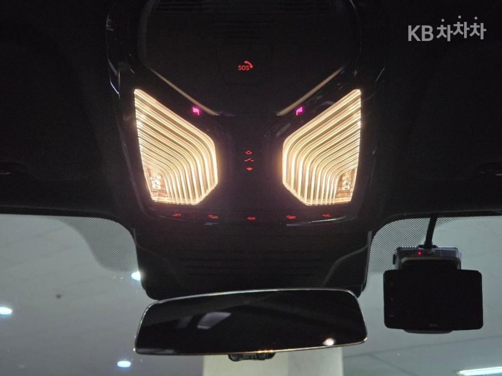 BMW X7 — miniaturë 17