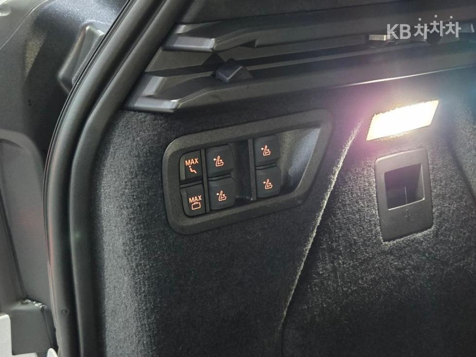 BMW X7 — miniaturë 23