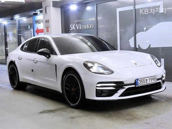 Porsche Panamera 971 2.9 4 Base Type