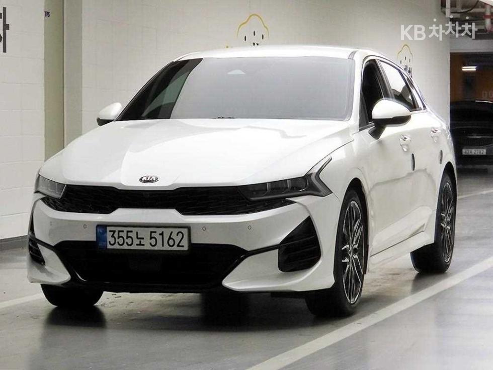 2021 - kia k5