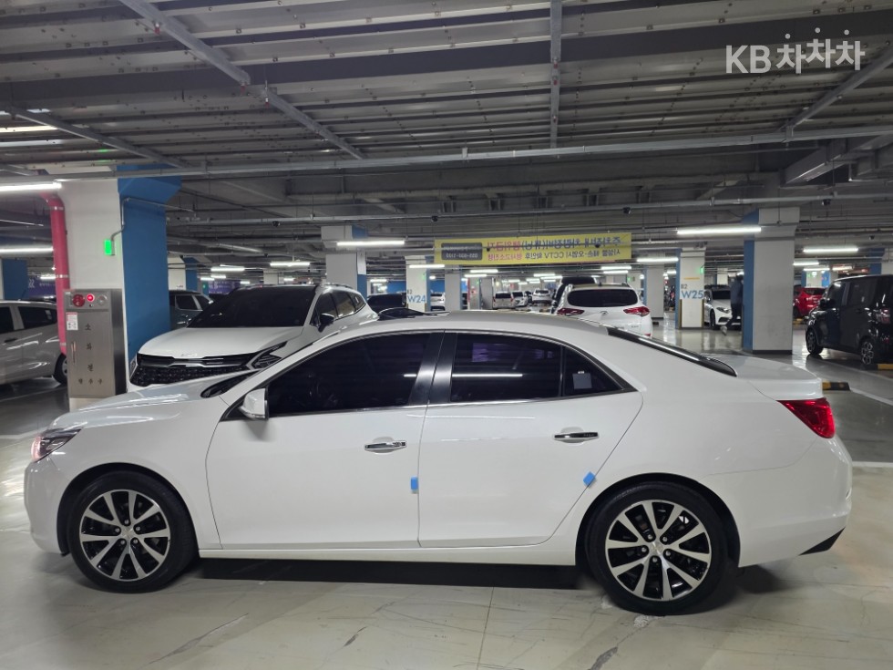 Chevrolet Malibu — miniaturë 5