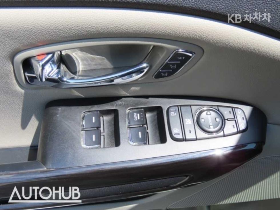 2019 - kia carnival