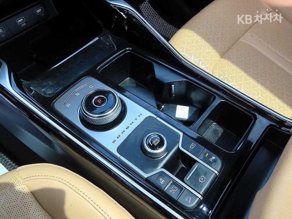 2021 - kia sorento