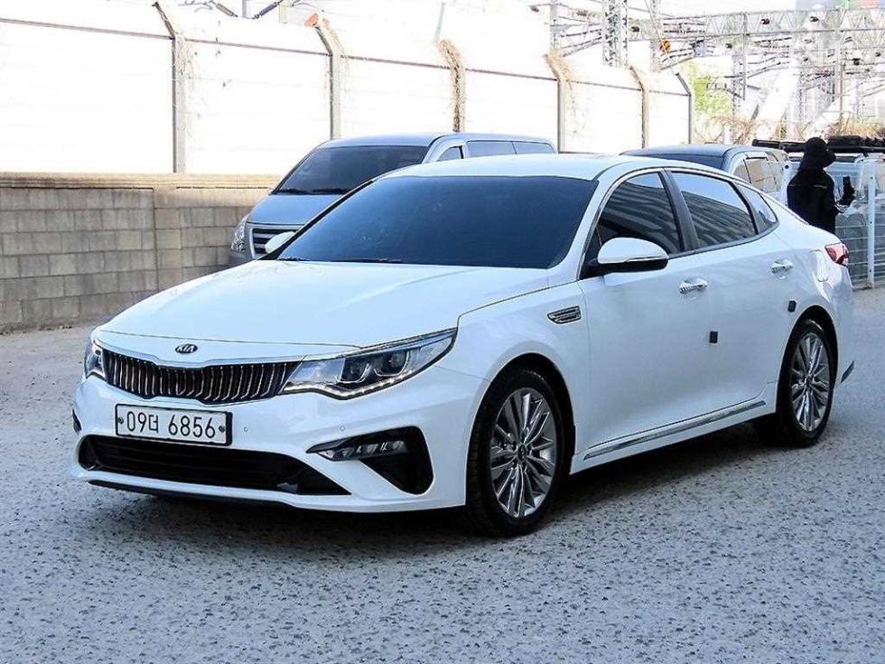 2019 - kia k5