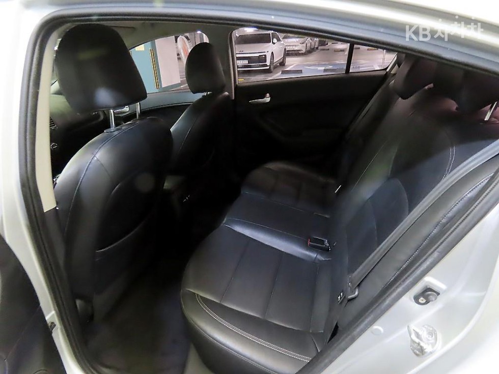 2014 - kia k3