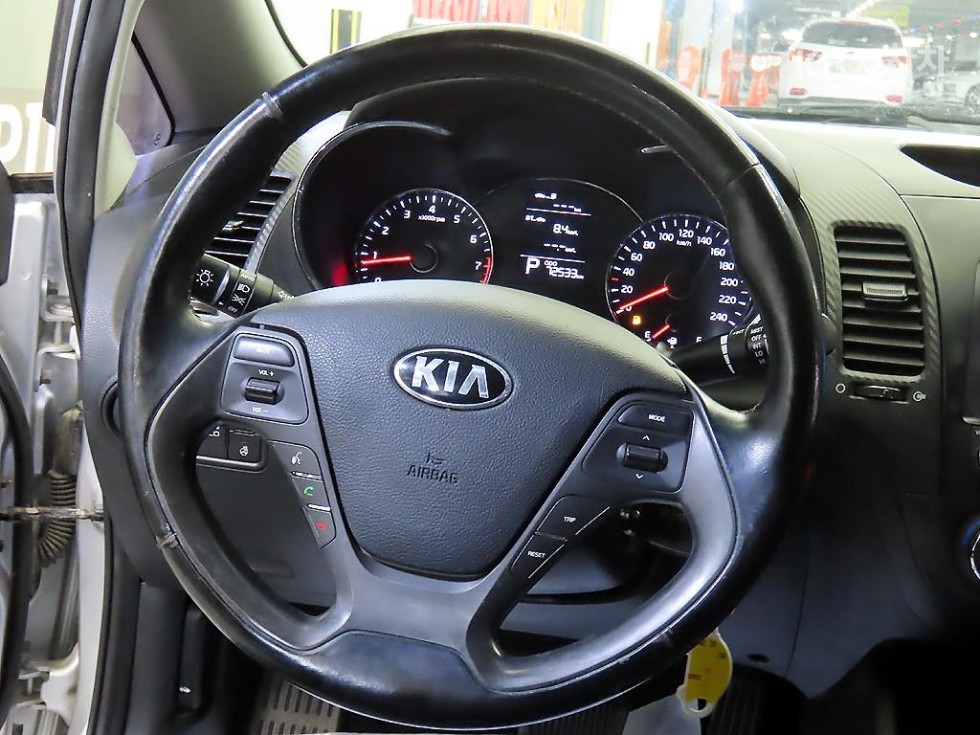 2014 - kia k3