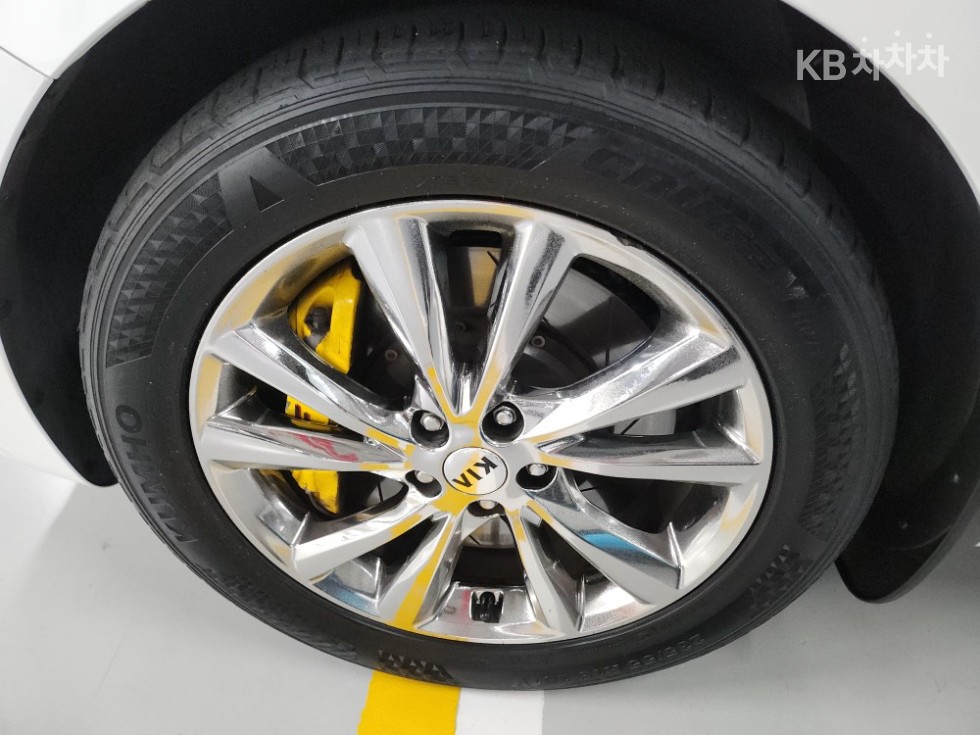 2019 - kia carnival