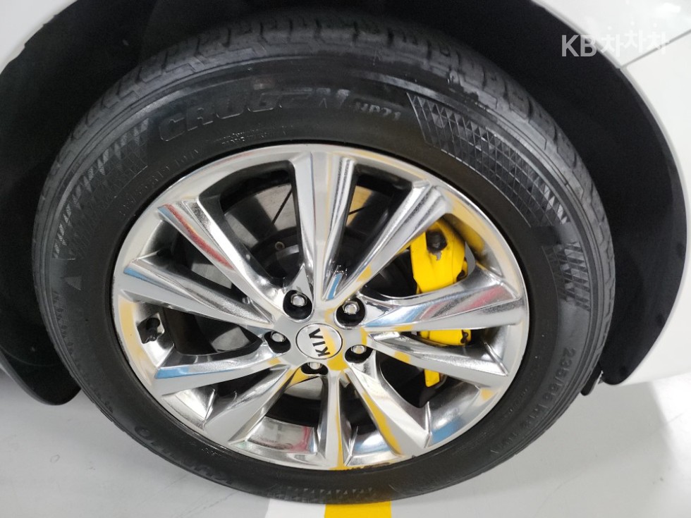 2019 - kia carnival