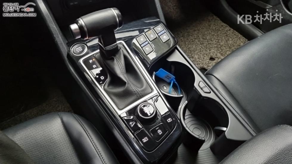 2024 - kia sportage