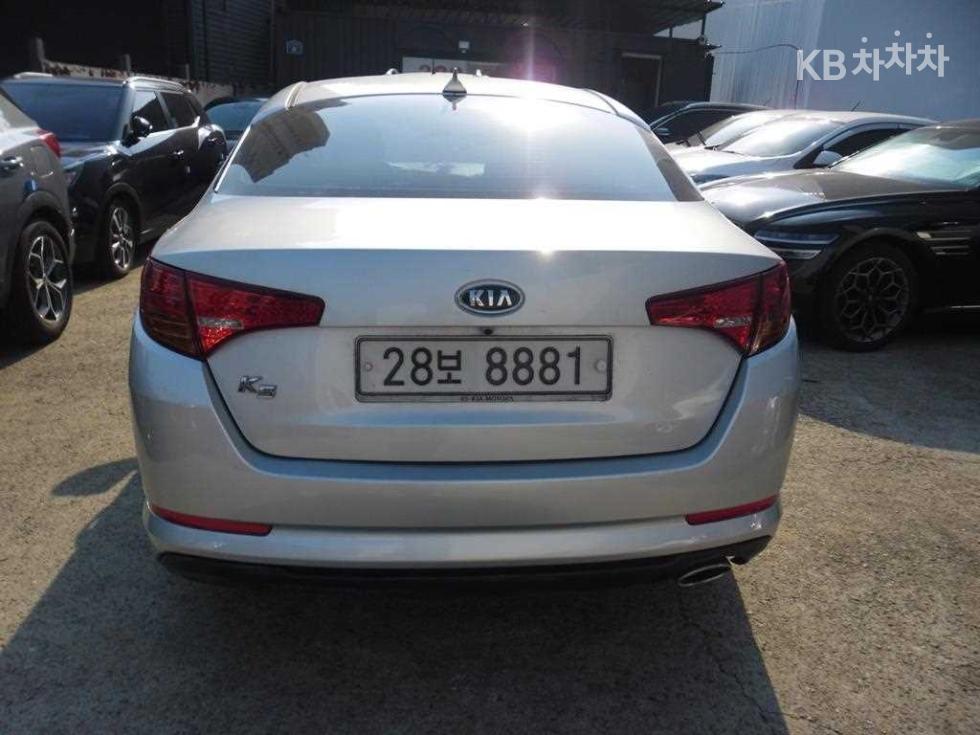 2011 - kia k5