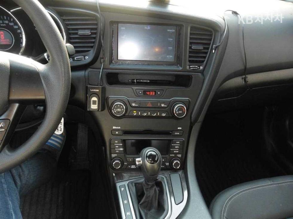 2011 - kia k5