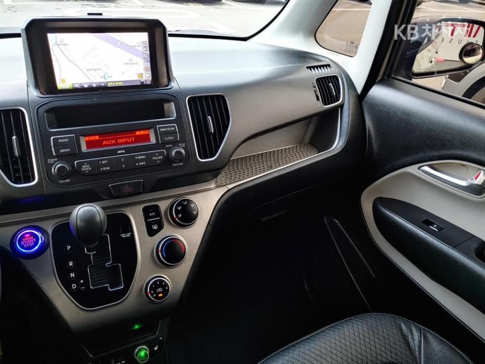2013 - kia ray