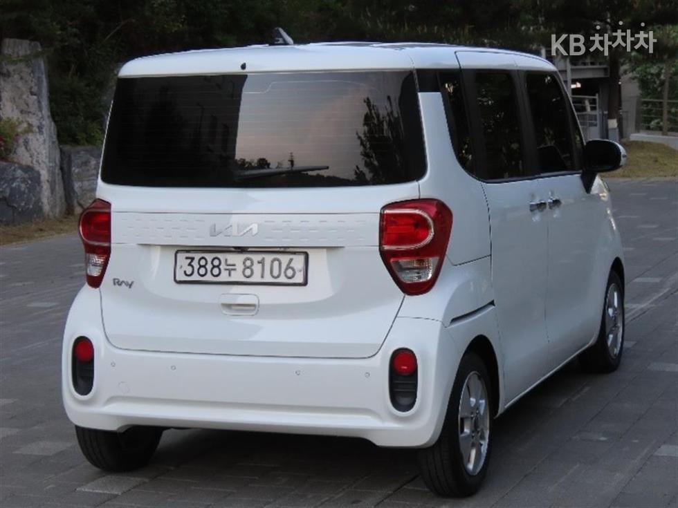 2022 - kia ray