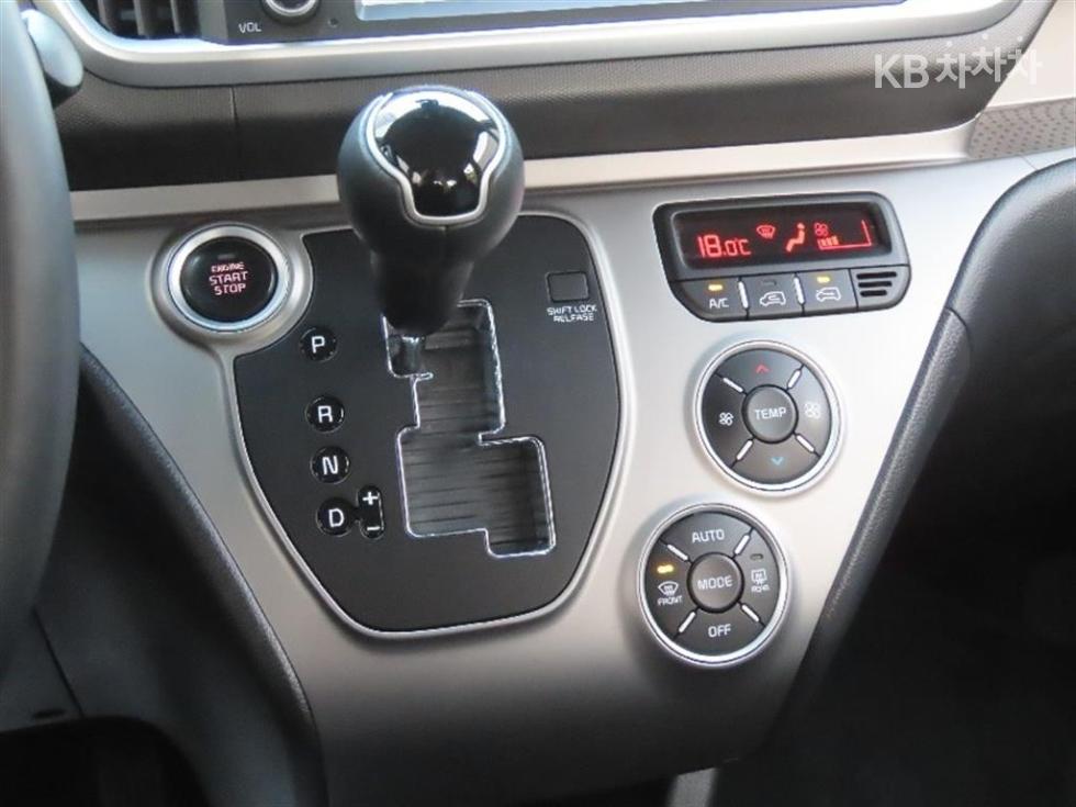 2022 - kia ray