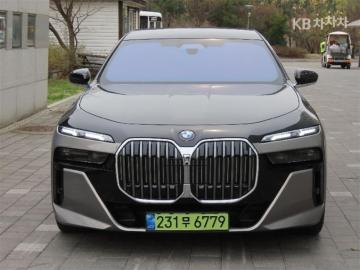 BMW 7er 740d xDrive — foto 1