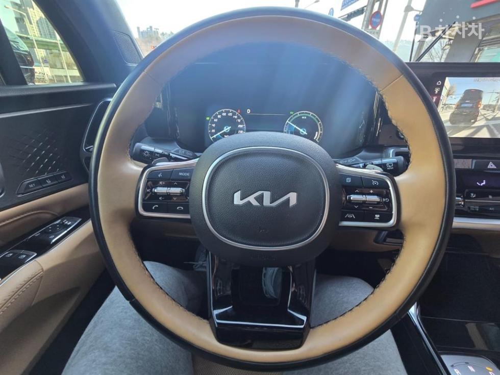 2022 - kia sorento