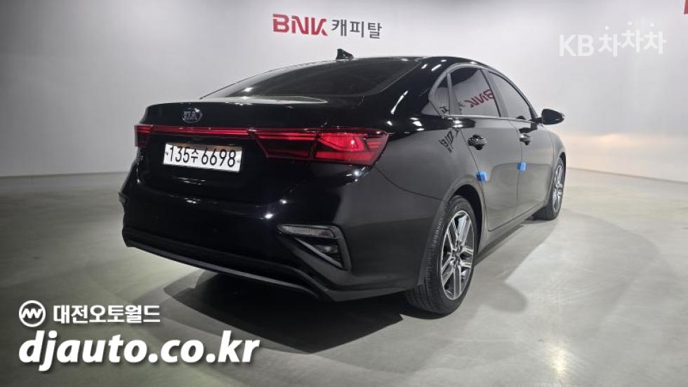 2020 - kia k3
