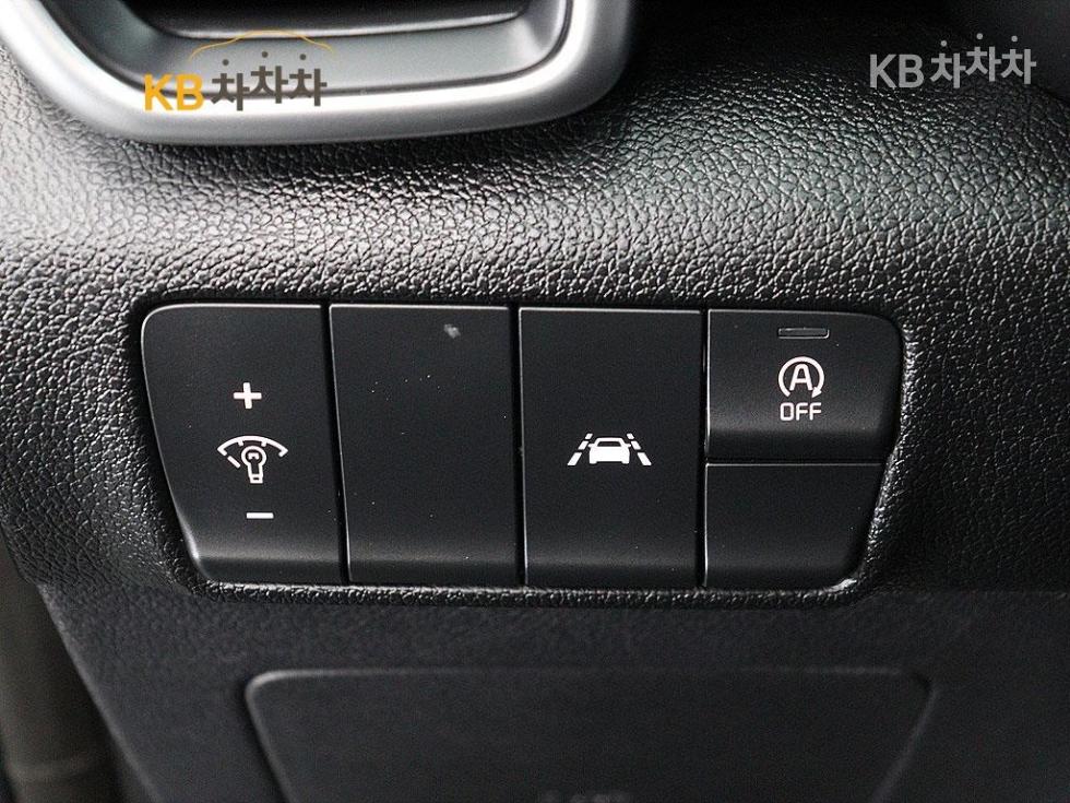 2020 - kia sportage
