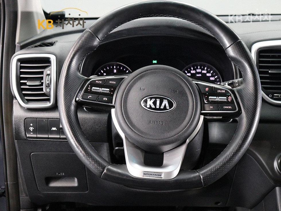 2020 - kia sportage