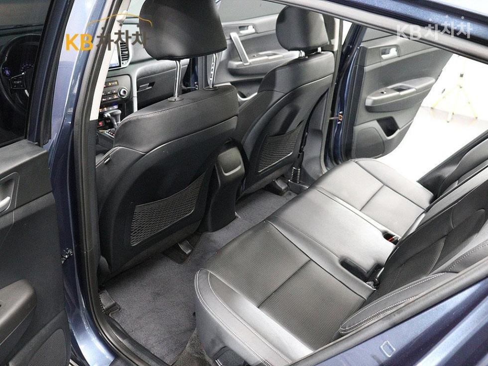 2020 - kia sportage