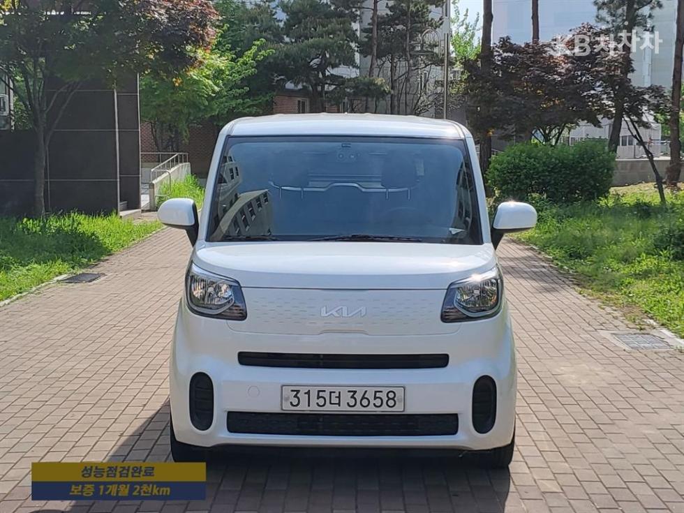 2022 - kia ray