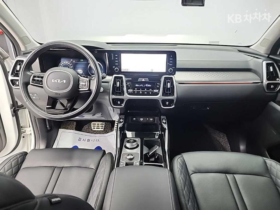 2022 - kia sorento
