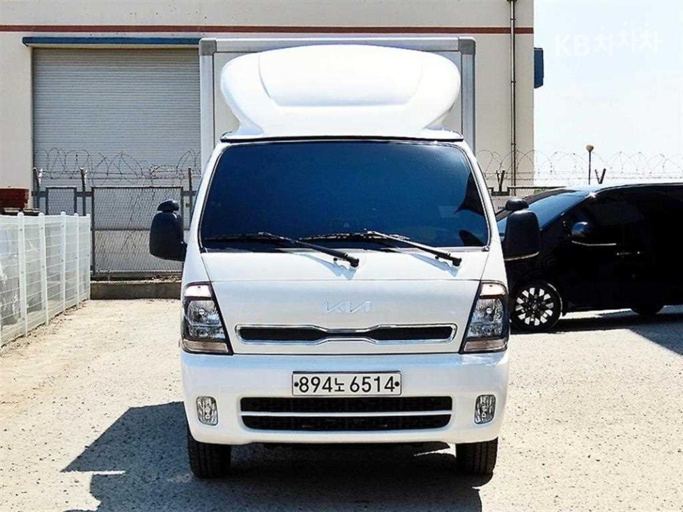 2025 - kia bongo iii