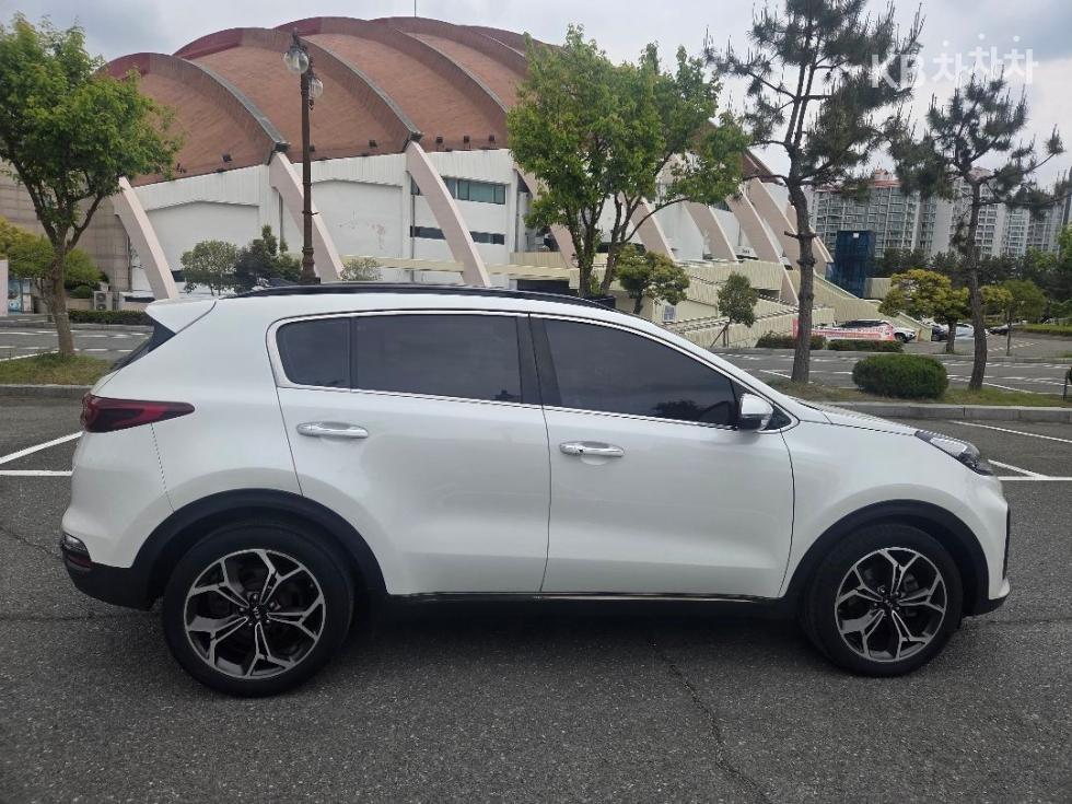 2019 - kia sportage