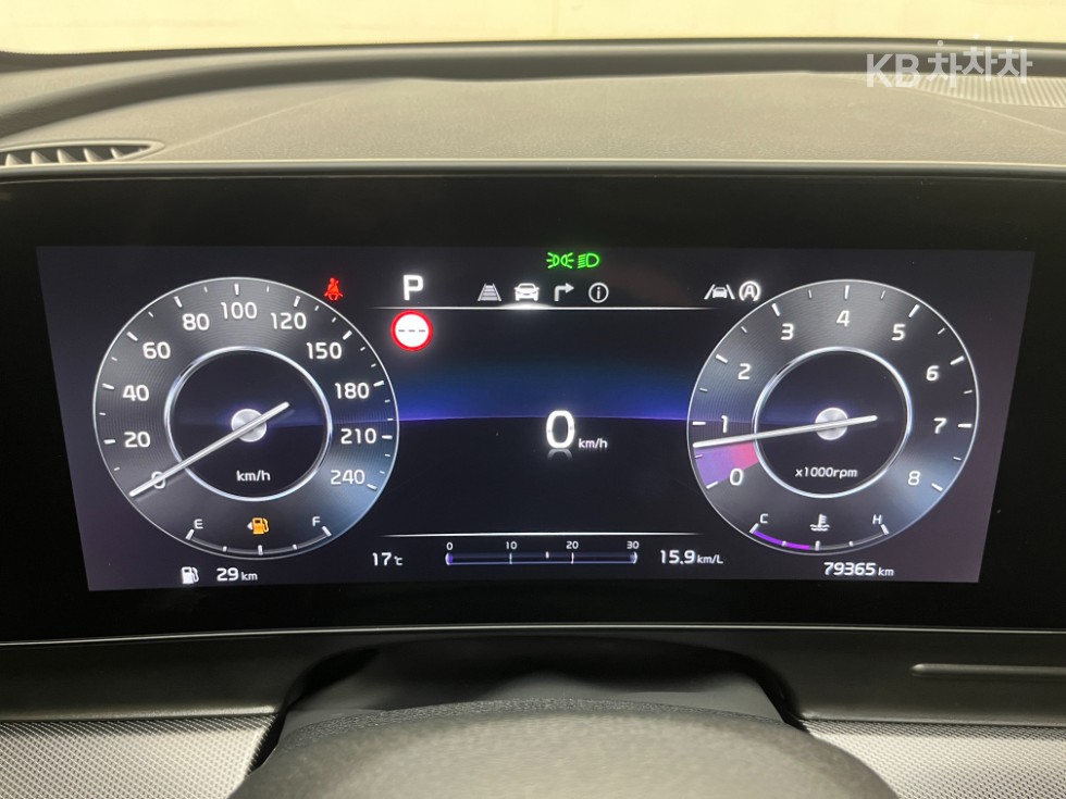 2022 - kia sportage