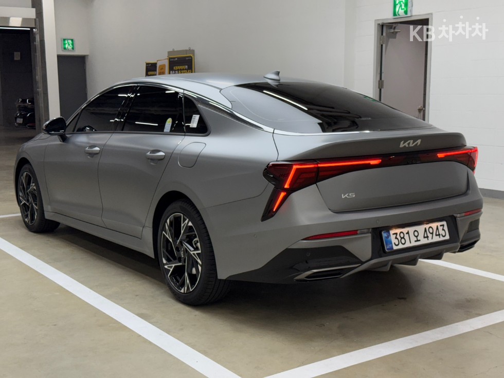 2025 - kia k5