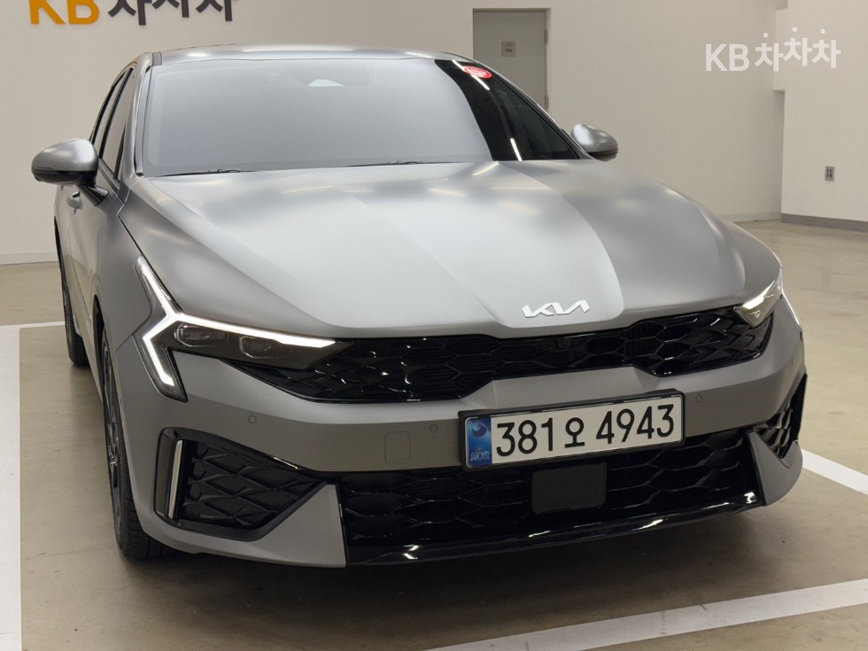 2025 - kia k5