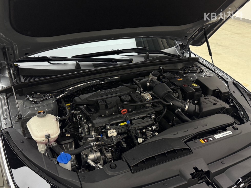 2025 - kia k5