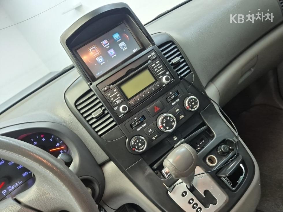 2014 - kia carnival