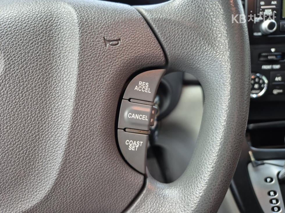 2014 - kia carnival