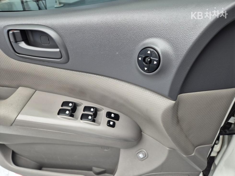 2014 - kia carnival