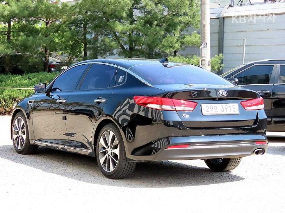 2016 - kia k5