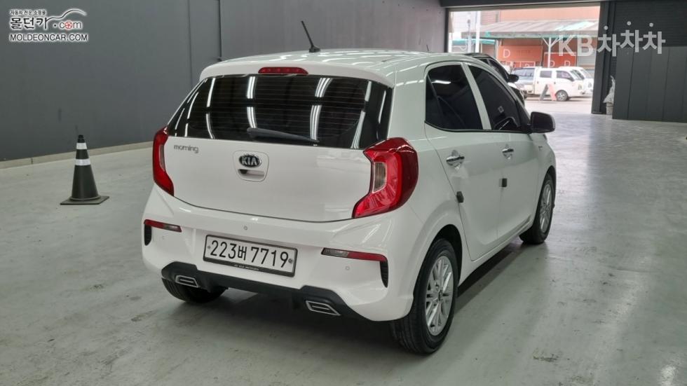 2021 - kia morning