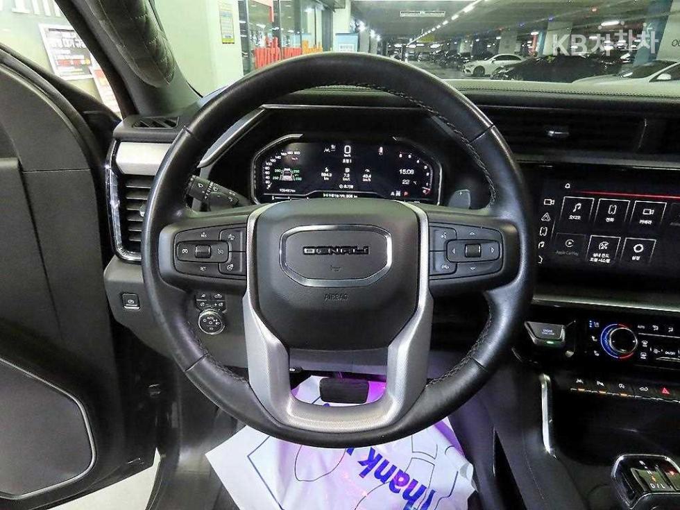 2023 GMC GMC photo