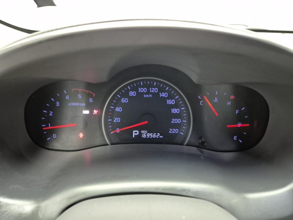 2013 - kia carnival