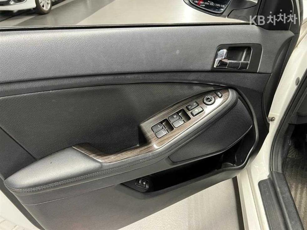 2011 - kia k5