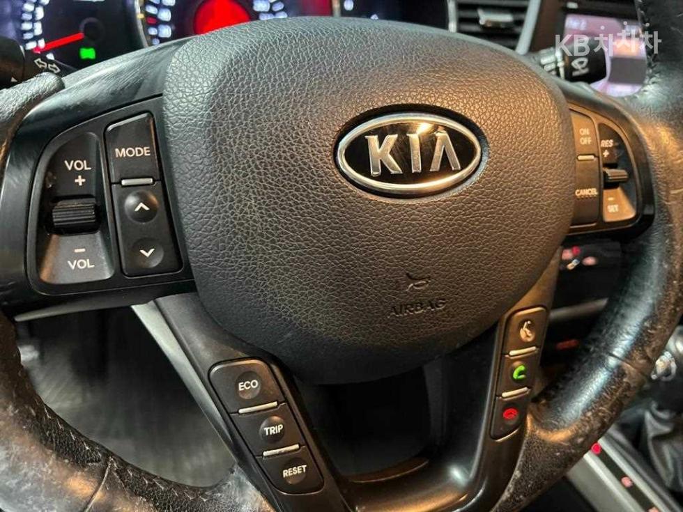 2011 - kia k5