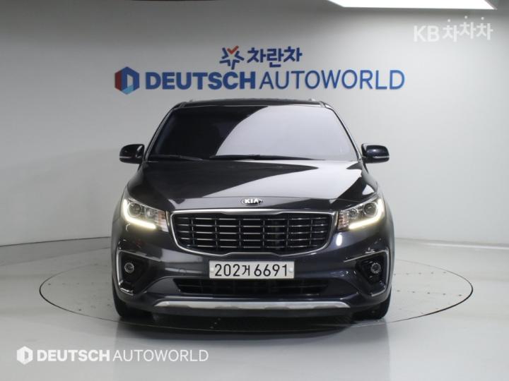 Kia Carnival 2.2 Diesel Luxury