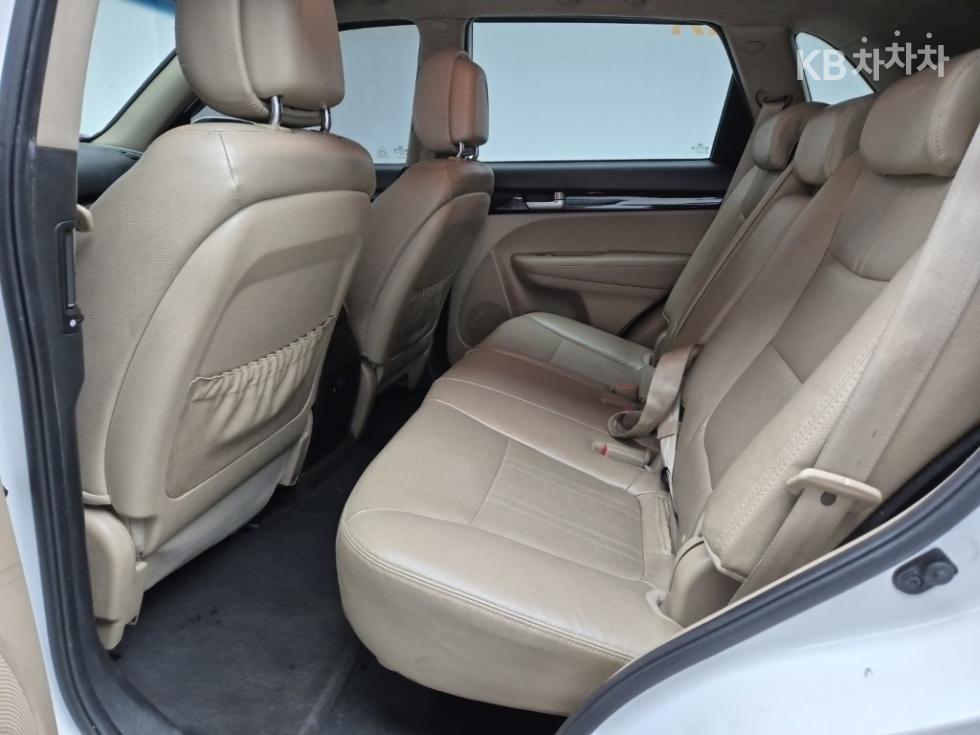 2011 - kia sorento