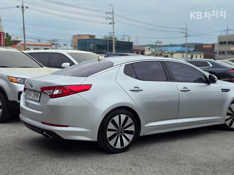 2011 - kia k5