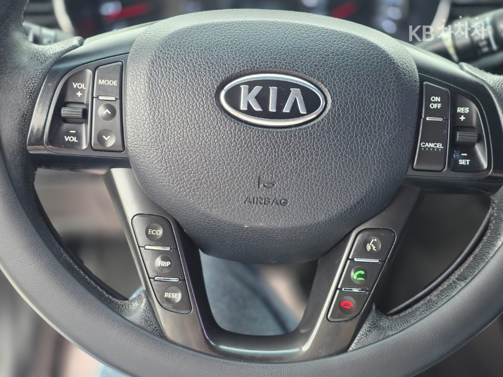 2011 - kia k5