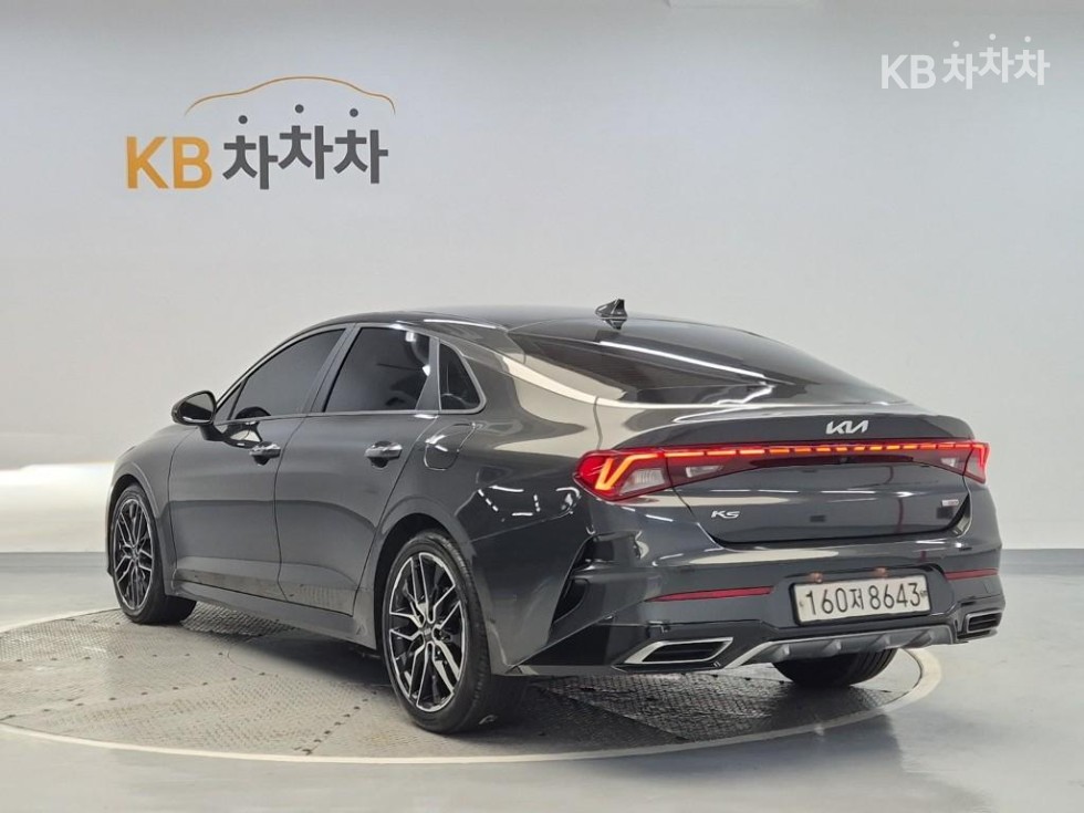 2020 - kia k5