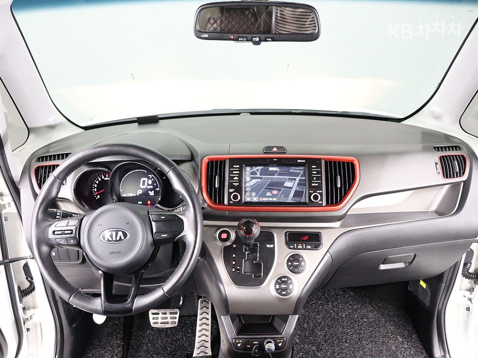 2019 - kia ray