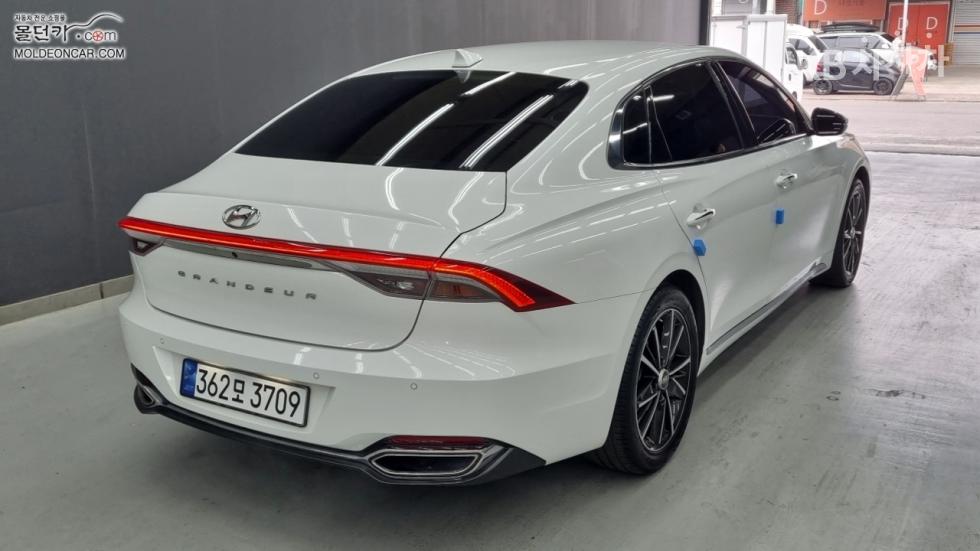 Hyundai Grandeur — miniaturë 2