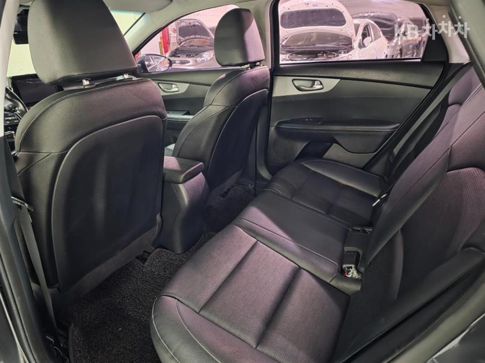 2019 - kia k3