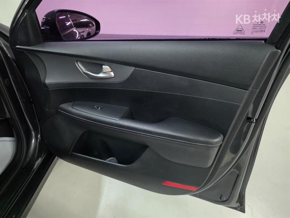 2019 - kia k3